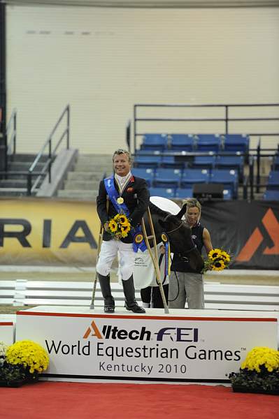 WEG3-10-7-10-Para-Medals-6624-DDeRosaPhoto.jpg
