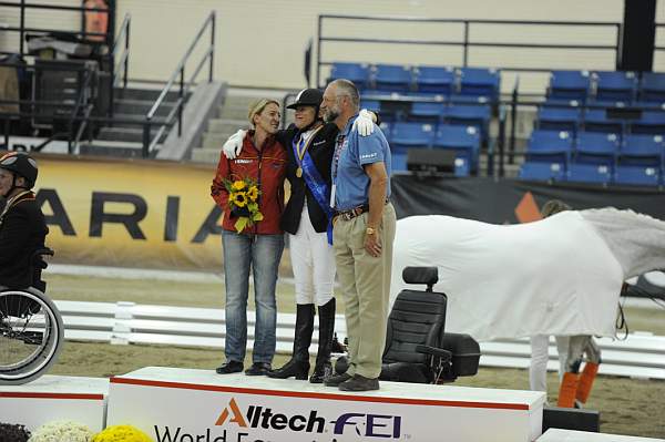 WEG3-10-7-10-Para-Medals-6640-DDeRosaPhoto.jpg