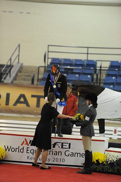 WEG3-10-7-10-Para-Medals-6684-DDeRosaPhoto.jpg