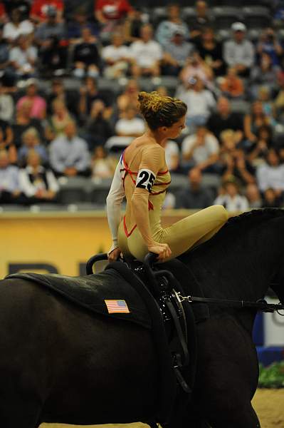 WEG3-10-7-10-Vaulting-5795-DDeRosaPhoto.jpg