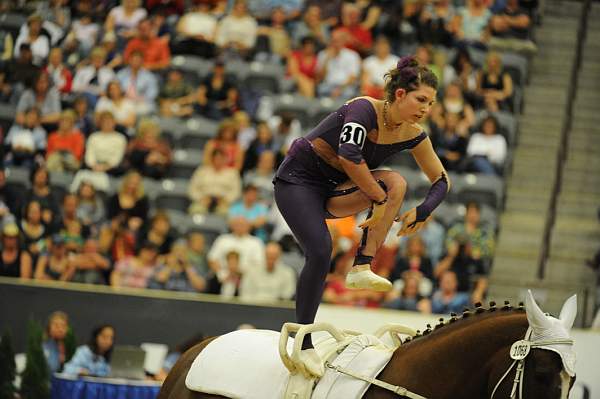 WEG3-10-7-10-Vaulting-5879-DDeRosaPhoto.jpg