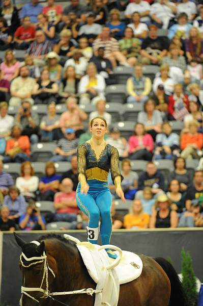 WEG3-10-7-10-Vaulting-5995-DDeRosaPhoto.jpg