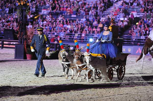 WEG1-9-25-10-Opening-WEG_1778-DDeRosaPhoto.jpg
