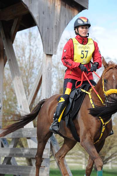 WEG1-9-26-10-Endurance-2703-DDeRosaPhoto.jpg
