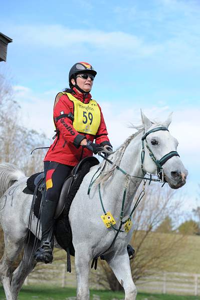 WEG1-9-26-10-Endurance-2706-DDeRosaPhoto.jpg