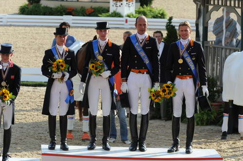 WEG1-9-28-10-DressageGP-7419-EdwardGal-Totilas-DDeRosaPhoto.jpg