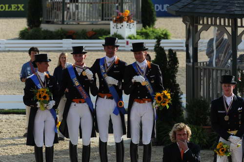 WEG1-9-28-10-DressageGP-7507-EdwardGal-Totilas-DDeRosaPhoto.jpg