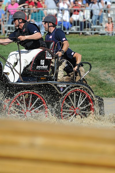 WEG4-10-9-10-DR-Marathon-0427-ChesterWeber-DDeRosaPhoto.jpg