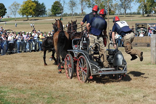 WEG4-10-9-10-DR-Marathon-0724-ChesterWeber-DDeRosaPhoto.jpg