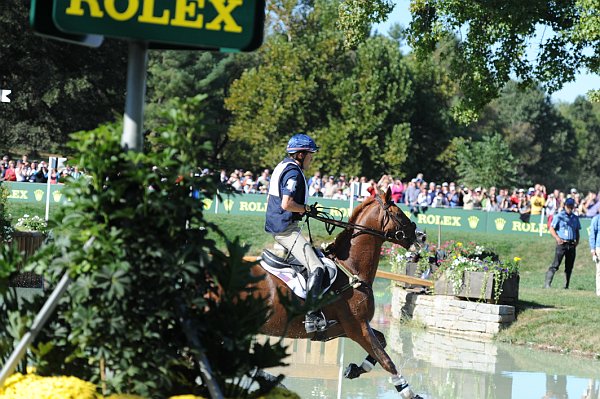WEG2-10-2-10-EV-XX-3123-NevilleBardos-BoydMartin-DDeRosaPhoto.jpg