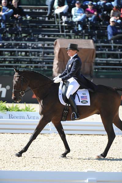 WEG1-10-1-10-1280-KarenOConnor-Mandiba-DDeRosaPhoto.jpg