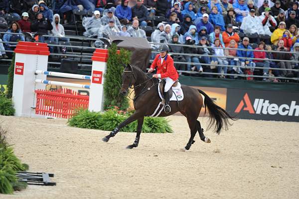 WEG2-10-3-10-EV-SJ-7223-KarenOConnor-Mandiba-DDeRosaPhoto.jpg