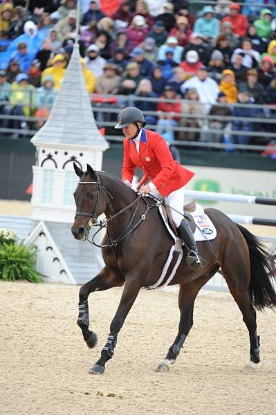 WEG2-10-3-10-EV-SJ-7231-KarenOConnor-Mandiba-DDeRosaPhoto.jpg