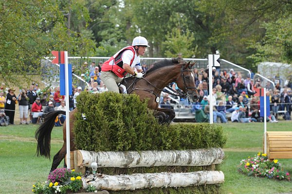 WEG2-10-2-10-EV-XX-6003-MadisonPark-KyleCarter-DDeRosaPhoto.jpg