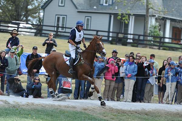 WEG2-10-2-10-EV-XX-5862-Woodburn-PhillipDutton-DDeRosaPhoto.jpg