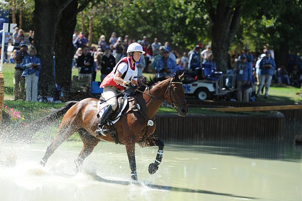 WEG2-10-2-10-EV-XX-4475-RiddleMaster-RebeccaHoward-DDeRosaPhoto.jpg