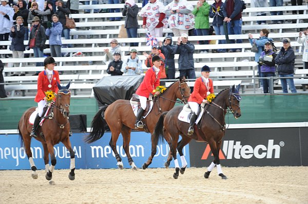 WEG2-10-3-10-EV-Medals-7723-DDeRosaPhoto.jpg