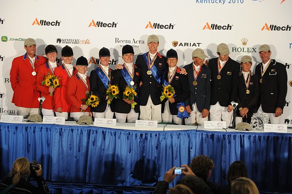 WEG3-10-3-10-EV-Medals-DSC_6191-DDeRosaPhoto.jpg