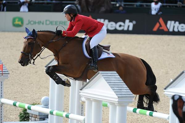 WEG2-10-4-10-SJ-8181-LaurenHough-QuickStudy-DDeRosaPhoto.jpg