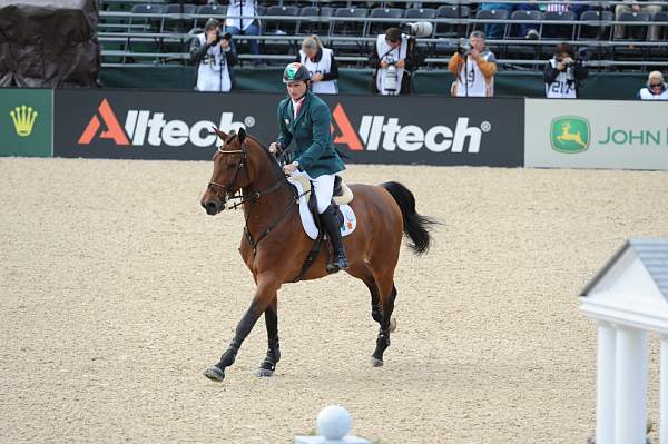 WEG2-10-4-10-SJ-7843-DenisLynch-Lantinus-DDeRosaPhoto.JPG