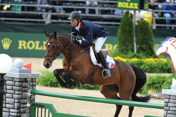 WEG2-10-4-10-SJ-7954-PatriceDelaveau-KachinaMail-DDeRosaPhoto.JPG