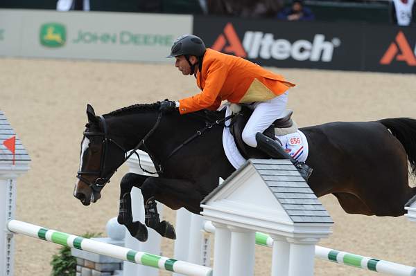 WEG2-10-4-10-SJ-8085-ERicVanDerVleuten-VDLGroepUtaschaSFN-DDeRosaPhoto.JPG