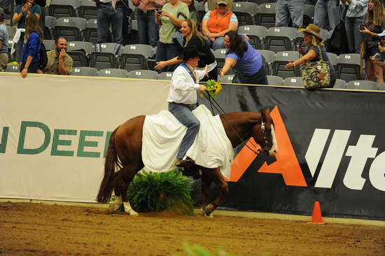 WEG2-9-30-10-RNG Finals-1225-TomMcCutcheon GunnersSpecialNite-DDeRosaPhoto