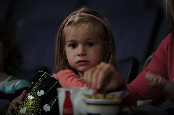 WIHS2-10-28-10-3161-DDeRosaPhoto.JPG