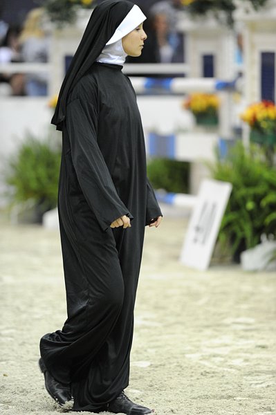 WIHS2-10-28-10-4793-GeorginaBloomberg-DDeRosaPhoto.jpg