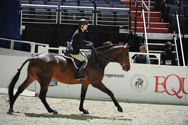 WIHS1-10-27-10-Cl34-2ndYrHtrStke-9976-InsideScoop-KimPrince-DDeRosaPhoto.jpg