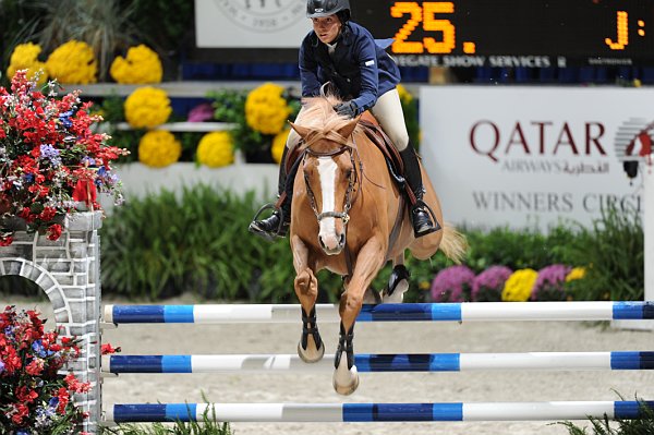 WIHS2-10-29-10-5953-Vatricia-NavonaGallegos-DDeRosaPhoto.jpg