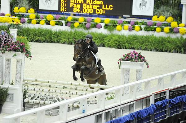 WIHS1-10-26-10-Cl3-GrConfHtr-7688-Stonewall-WinnAlden-DDeRosaPhoto.jpg