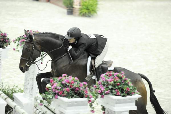 WIHS1-10-26-10-Cl3-GrConfHtr-7690-Stonewall-WinnAlden-DDeRosaPhoto.jpg