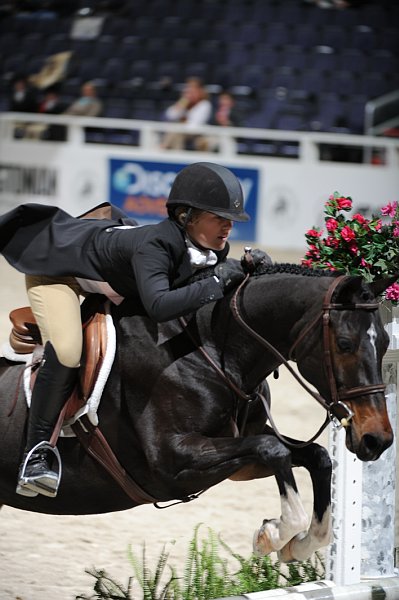 WIHS4-10-31-10-Cl124-LgPnyHtr-0047-Stella-RachelTavelman-DDeRosaPhoto.jpg