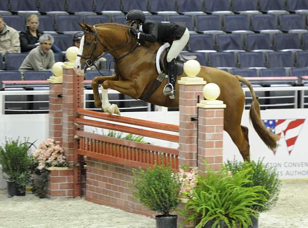 WIHS-10-26-10-Cl13-RgConfHtr-7558-Quintessential-IsabellaNorton-DDeRosaPhoto.jpg