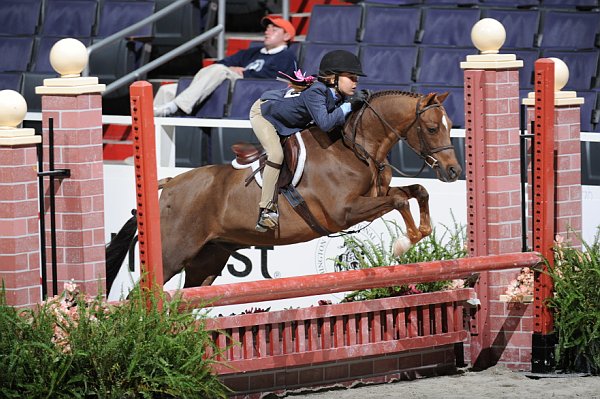 WIHS3-10-31-10-9321-LandsEndEros-IsabelRyan-DDeRosaPhoto.jpg