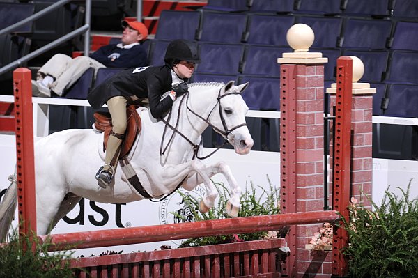 WIHS3-10-31-10-9381-FirstEdition-BergenSanderford-DDeRosaPhoto.jpg