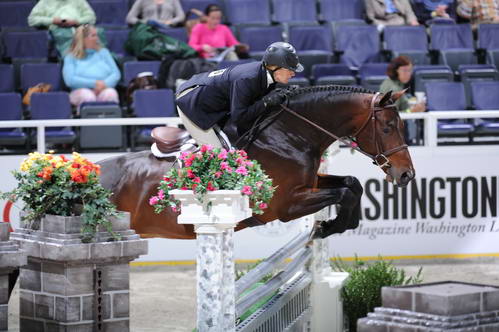 WIHS1-10-26-10-Cl33-2ndYrGrHndyHtr-8359-InsideScoop-KimPrince-DDeRosaPhoto.jpg