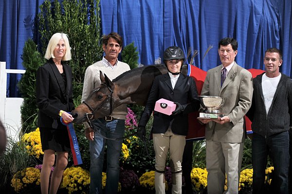 WIHS3-10-31-10-LgPnyHtrChamp-0138-ForTheLaughter-VictoriaColvin-DDeRosaPhoto.jpg