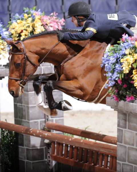 WIHS2-10-28-10-3250-Caretano-HannahGoodson-Cutt-DDeRosaPhoto.jpg