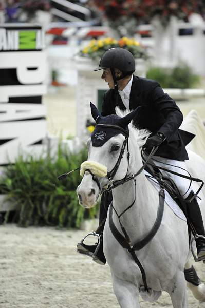 WIHS-10-24-10-PresCup-DSC_1242-VicomteD-MarioDeslauriers-DDeRosaPhoto.jpg