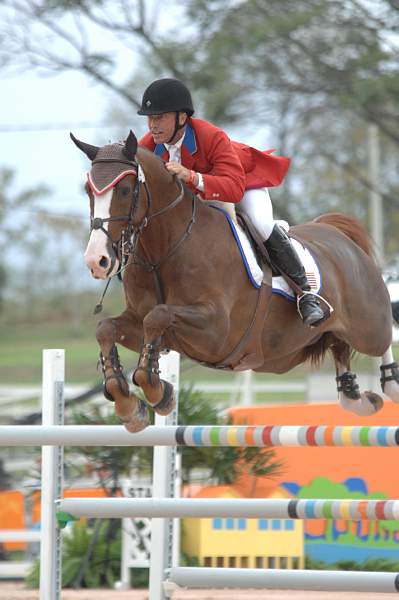 1-430-Equestrian-ToddMinikus-Pavarotti-PanAmRio-7-25-07-DeRosaPhoto.jpg