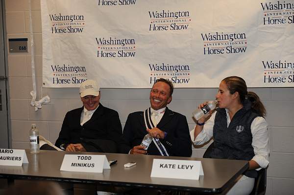 WIHS-10-24-09-PresCup-DER_8764MarioDeslauriers-ToddMinikus-KateLevy-Riders-DDeRosaPhoto.jpg