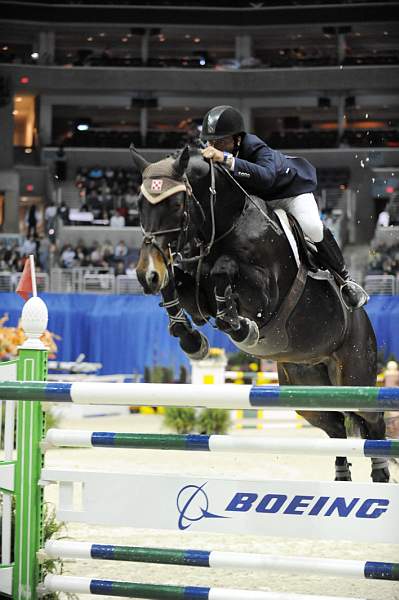WIHS-10-24-10-PresCup-DSC_1472-Alaska-ToddMinikus-DDeRosaPhoto.jpg