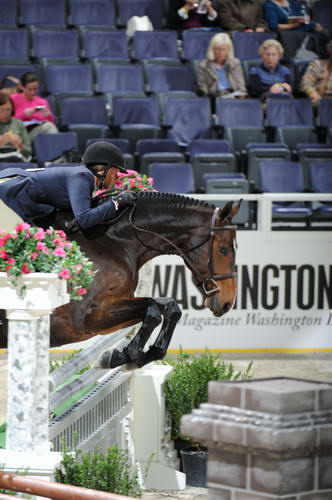 WIHS1-10-26-10-Cl33-2ndYrGrHndyHtr-8373-Accomplice-JenniferAlfano-DDeRosaPhoto.jpg