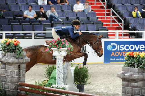 WIHS1-10-26-10-Cl62-A-O-Htr-o35-8906-AllTheStars-DudleyMacFarlane-DDeRosaPhoto.jpg
