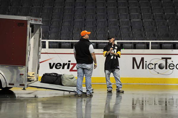 WIHS-10-24-10-Setup-0019-DDeRosaPhoto.JPG