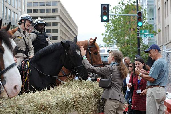 WIHS2-10-27-10-BreakfastMtdPolice-0494-DDeRosaPhoto.jpg