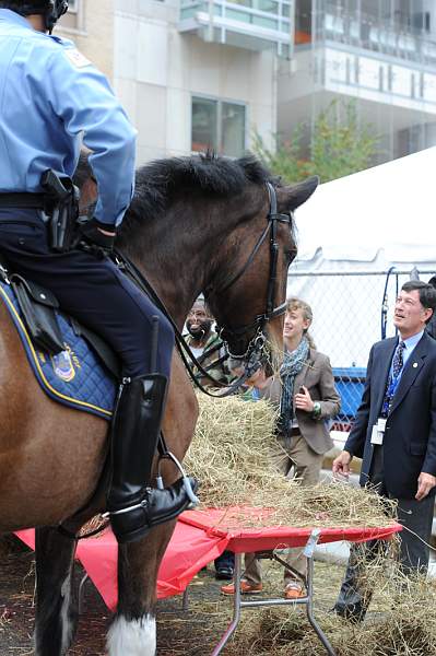 WIHS2-10-27-10-BreakfastMtdPolice-0542-DDeRosaPhoto.jpg