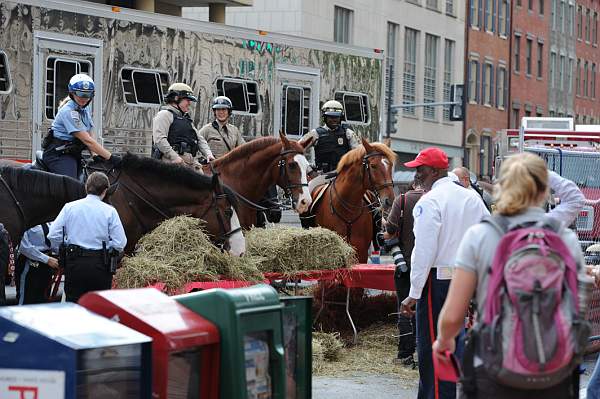 WIHS2-10-27-10-BreakfastMtdPolice-0617-DDeRosaPhoto.jpg